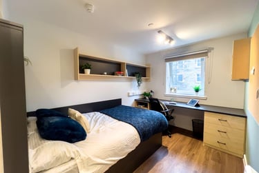 1 bed flat, Lady Lawson Street, Tollcross, Edinburgh, EH39DH - Image 6